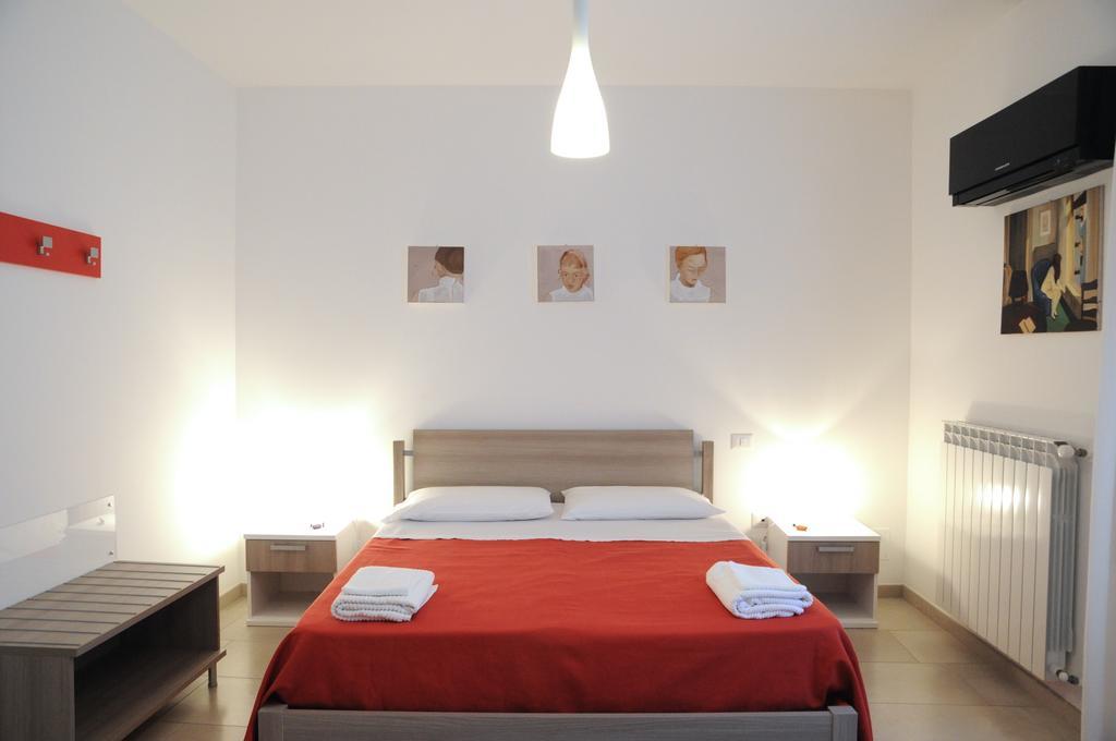 Ypsilhome Castelbuono  Zewnętrze zdjęcie