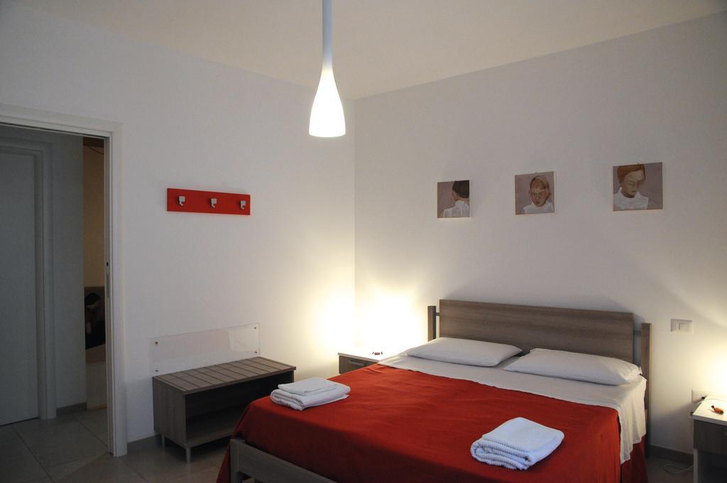 Ypsilhome Castelbuono  Zewnętrze zdjęcie
